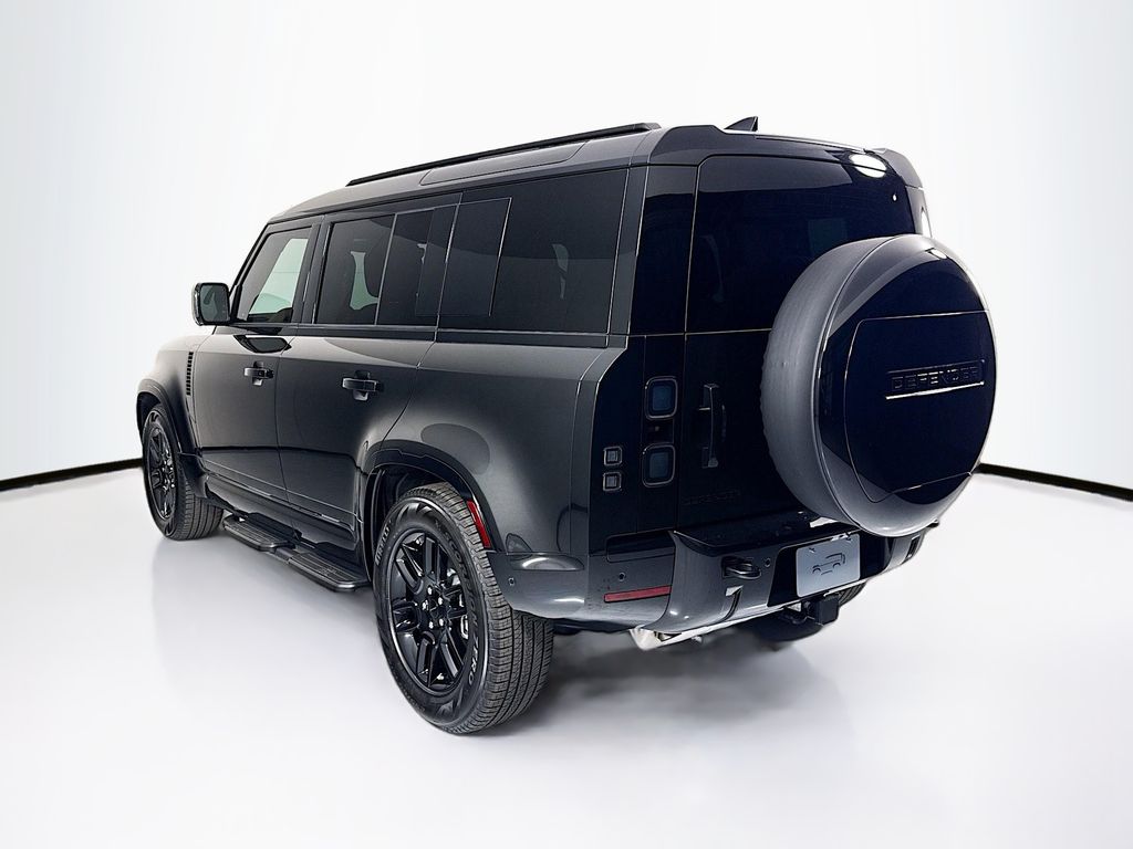 Thumbnail: 2026 Land Rover Defender - 7