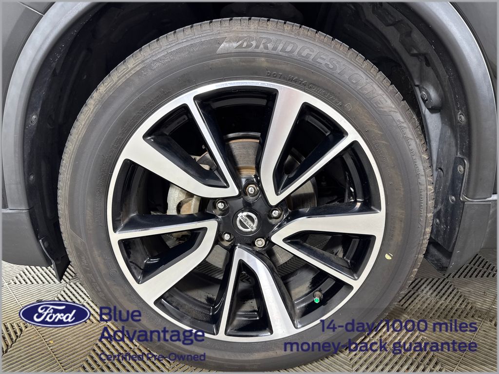 Certified Used 2018 Black Nissan SL image 14
