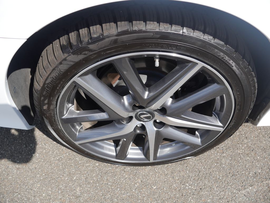 Thumbnail: 2020 Lexus GS - 13