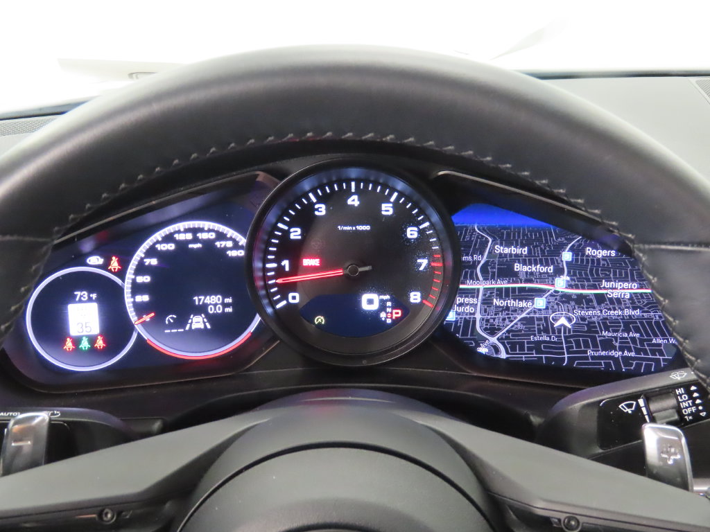 Thumbnail: 2023 Porsche Panamera - 16