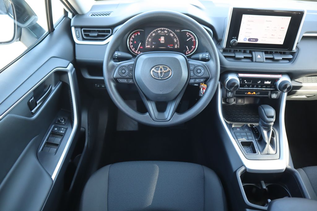 Thumbnail: 2025 Toyota RAV4 - 10