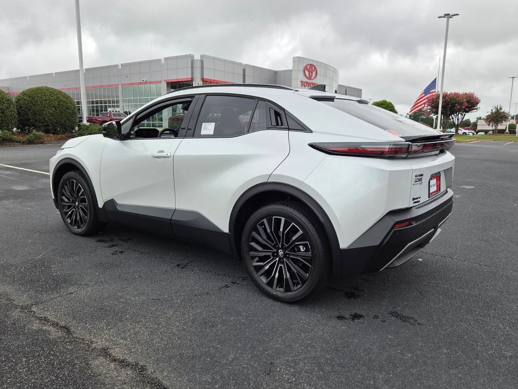 New 2026 Toyota C-HR SUV