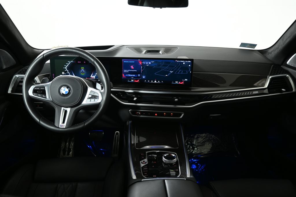 Thumbnail: 2026 BMW X7 - 17