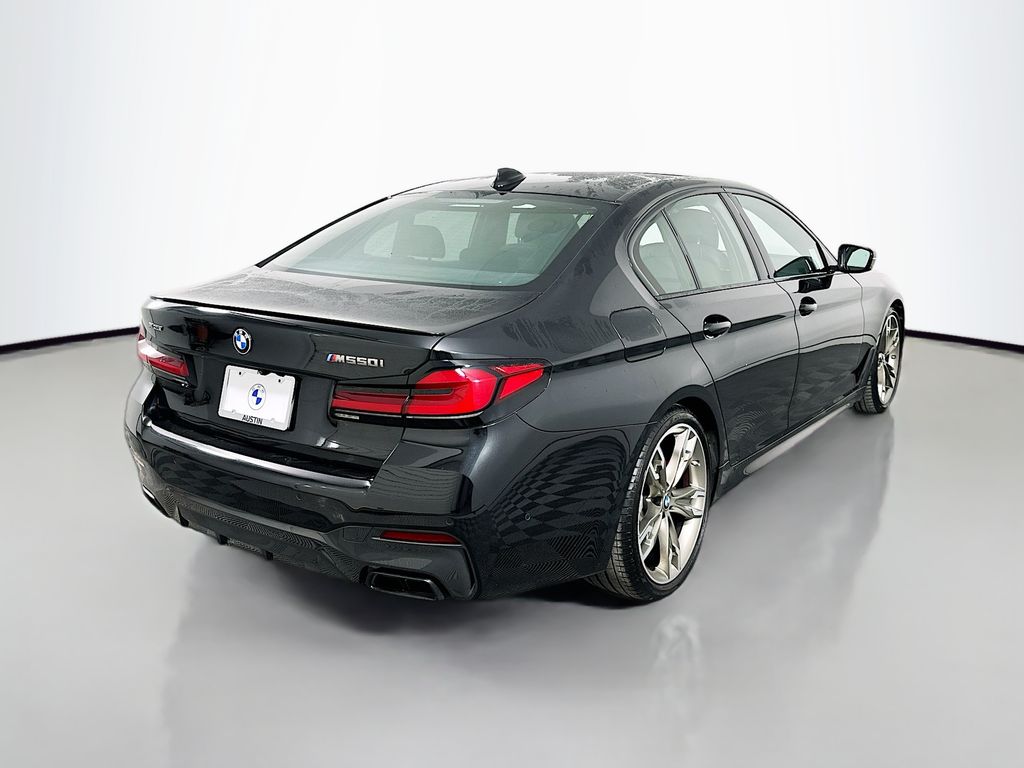 2022 BMW 5 Series M550i xDrive 5