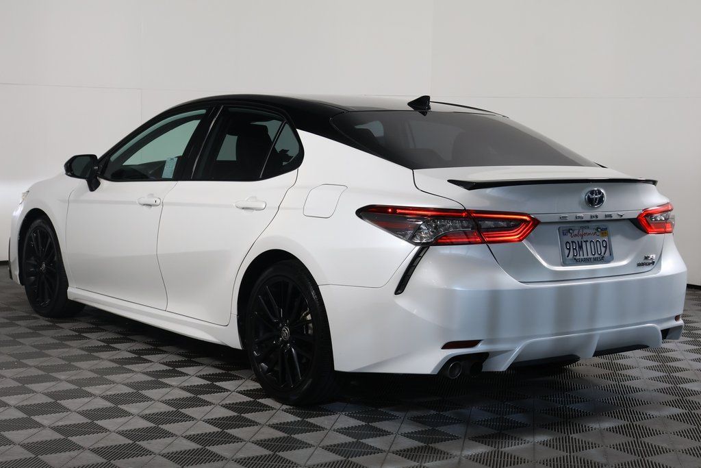 2022 Toyota Camry XSE 6