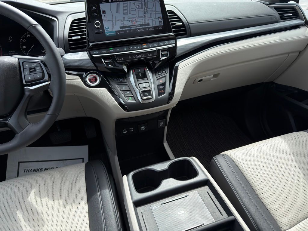 Thumbnail: 2026 Honda Odyssey - 15