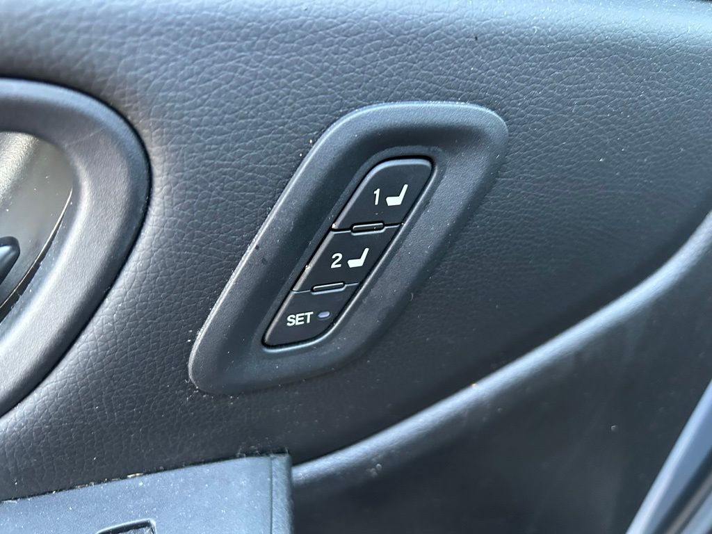 Thumbnail: 2025 Honda Pilot - 18