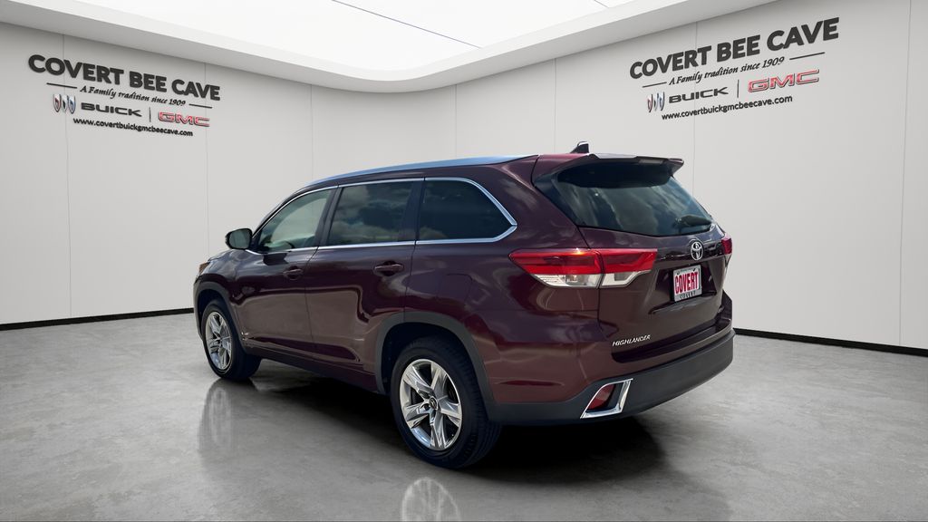 Used Car 2018 Toyota Highlander  Limited For Sale Under $30,000 In Austin, Texas