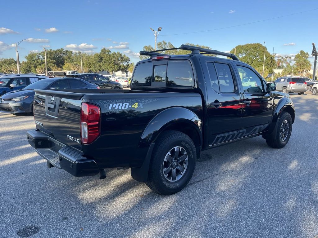 2021 Nissan Frontier PRO-4X 5