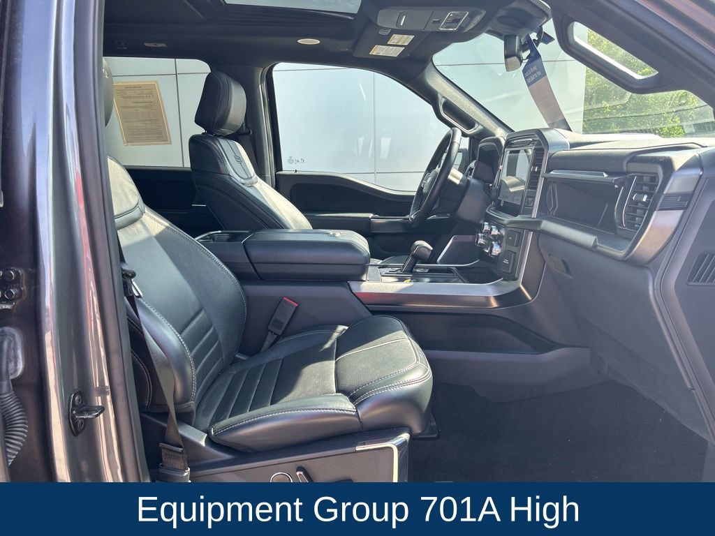 2022 Ford F-150 Platinum