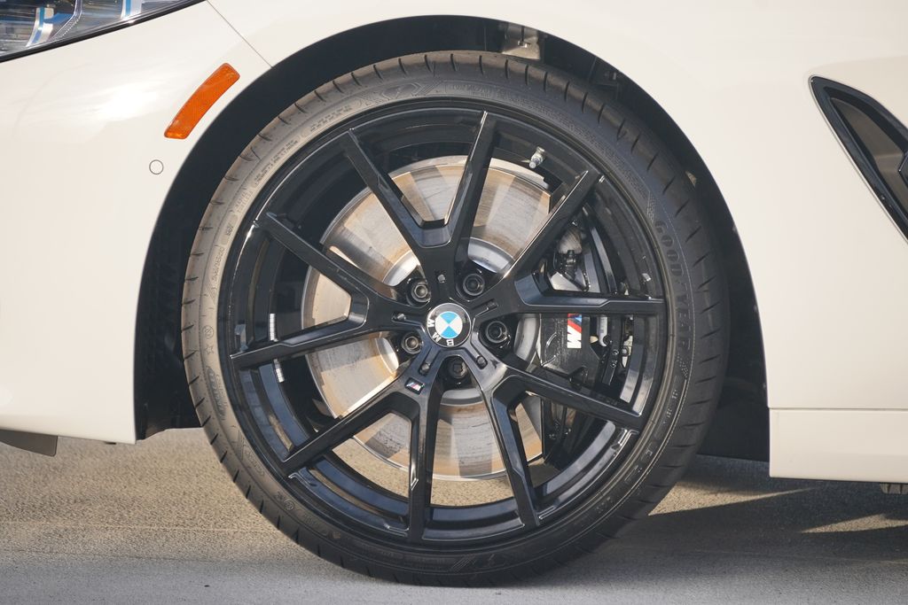 Thumbnail: 2026 BMW 8 Series - 5