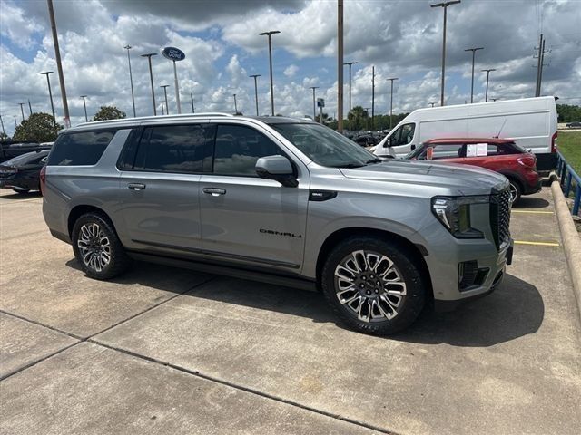 2023 GMC Yukon XL Denali Ultimate Silver at Monument Chevrolet