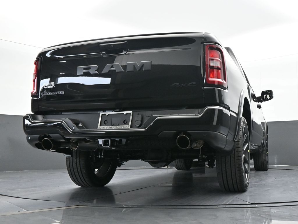 New 2026 Diamond Black Crystal Pearlcoat Ram Laramie image 58