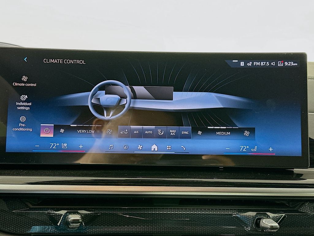 Thumbnail: 2026 BMW X5 - 14