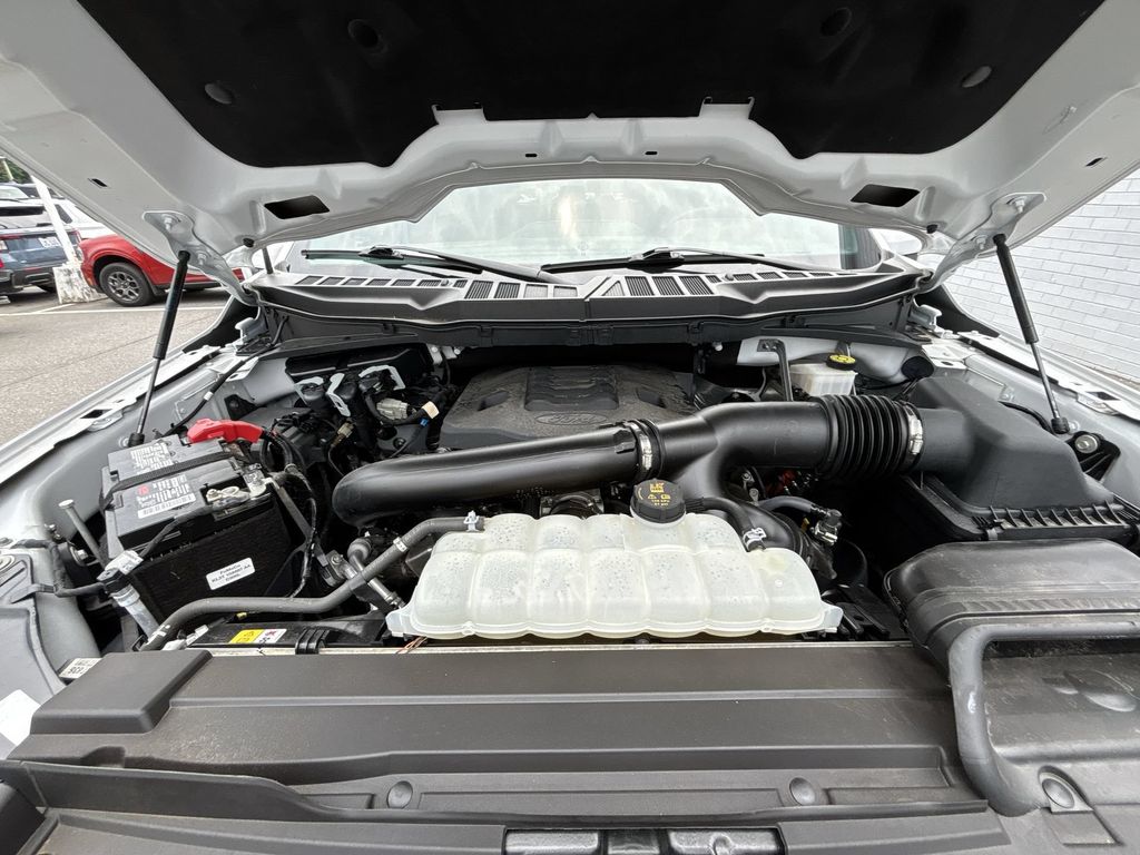 Used 2023 Oxford White Ford Lariat image 17