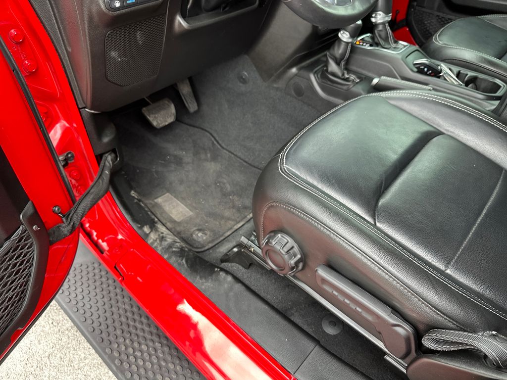 Used Car 2022 Jeep Wrangler  For Sale Under $30,000 In Austin, Texas