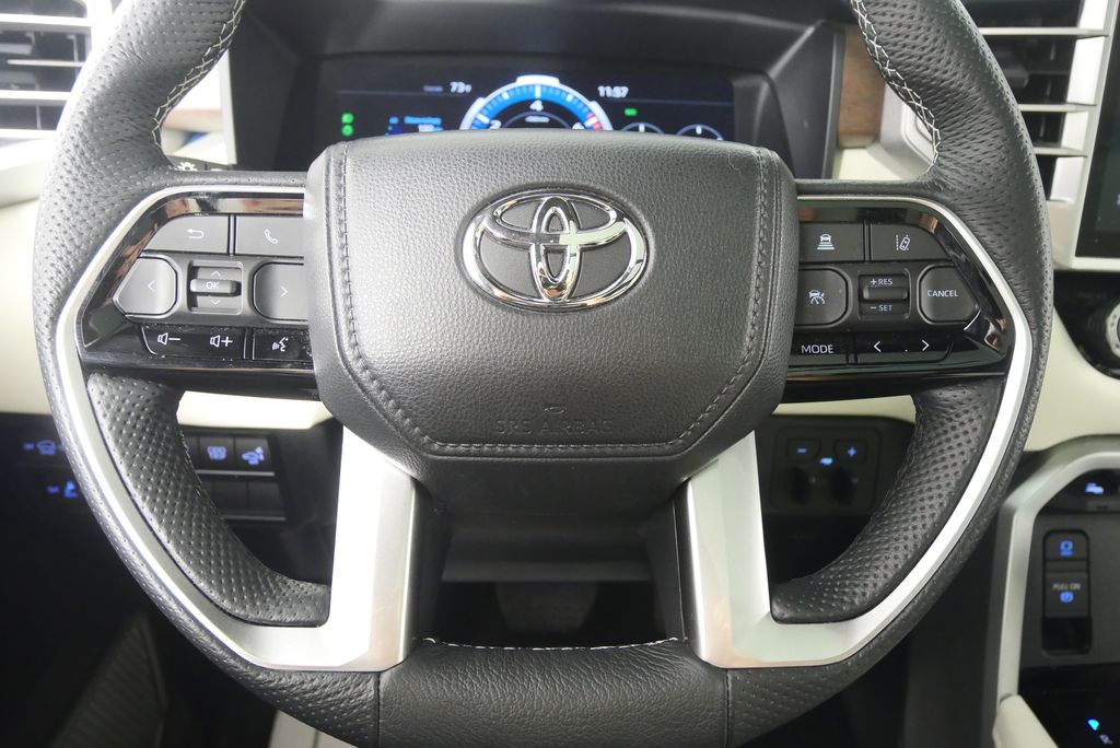 Thumbnail: 2023 Toyota Sequoia - 24