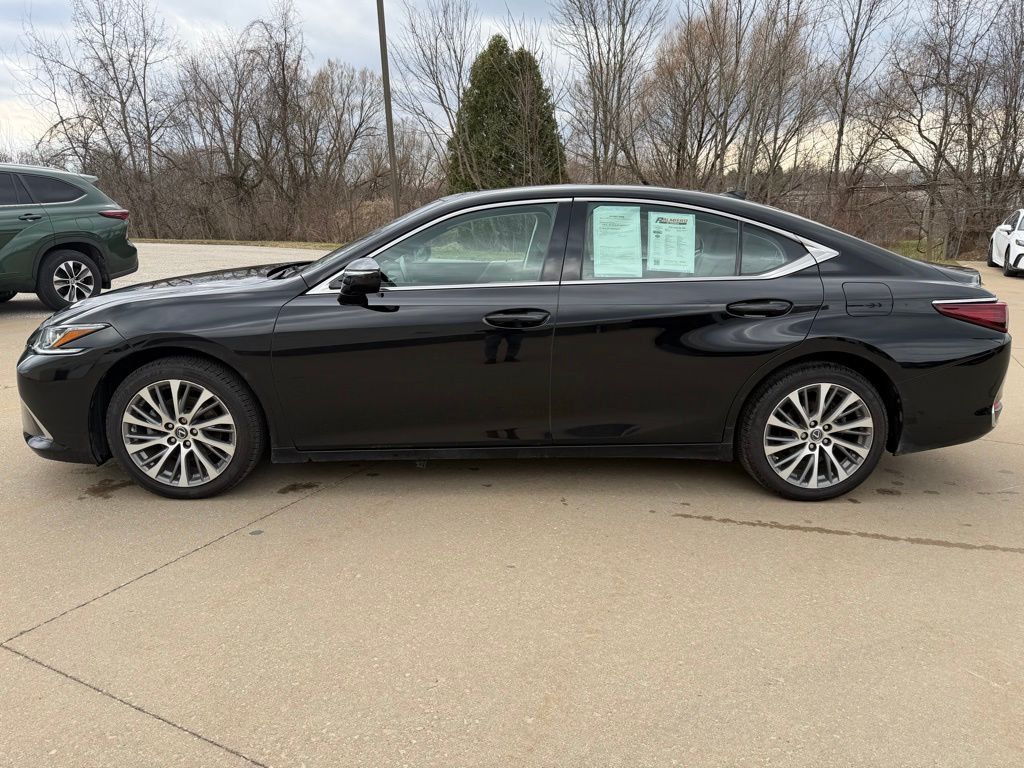 used 2021 Lexus ES car, priced at $26,903