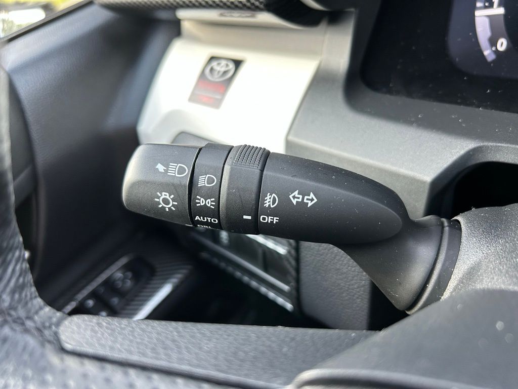 2024 Toyota Tacoma TRD Sport 22