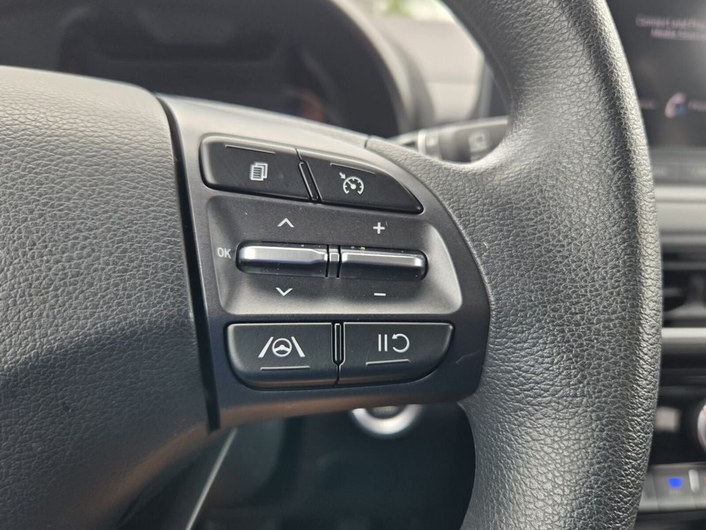 2023 Hyundai Kona - $19,599