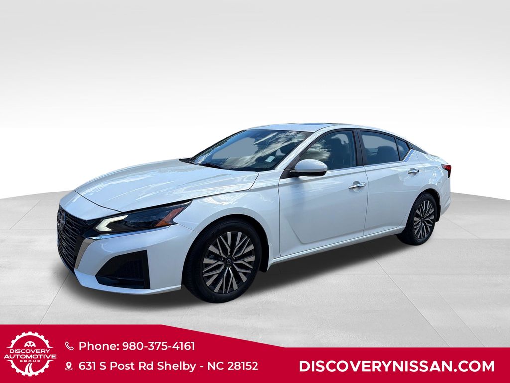 2024 Nissan Altima 2.5 SV