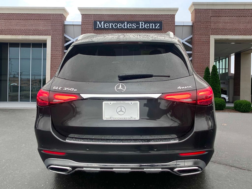 2025 Mercedes-Benz GLC 350 6