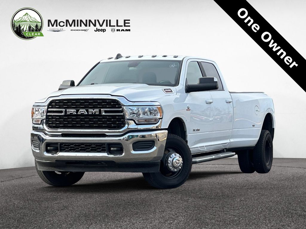 2022 RAM 3500 Big Horn Crew Cab LB DRW 4WD
