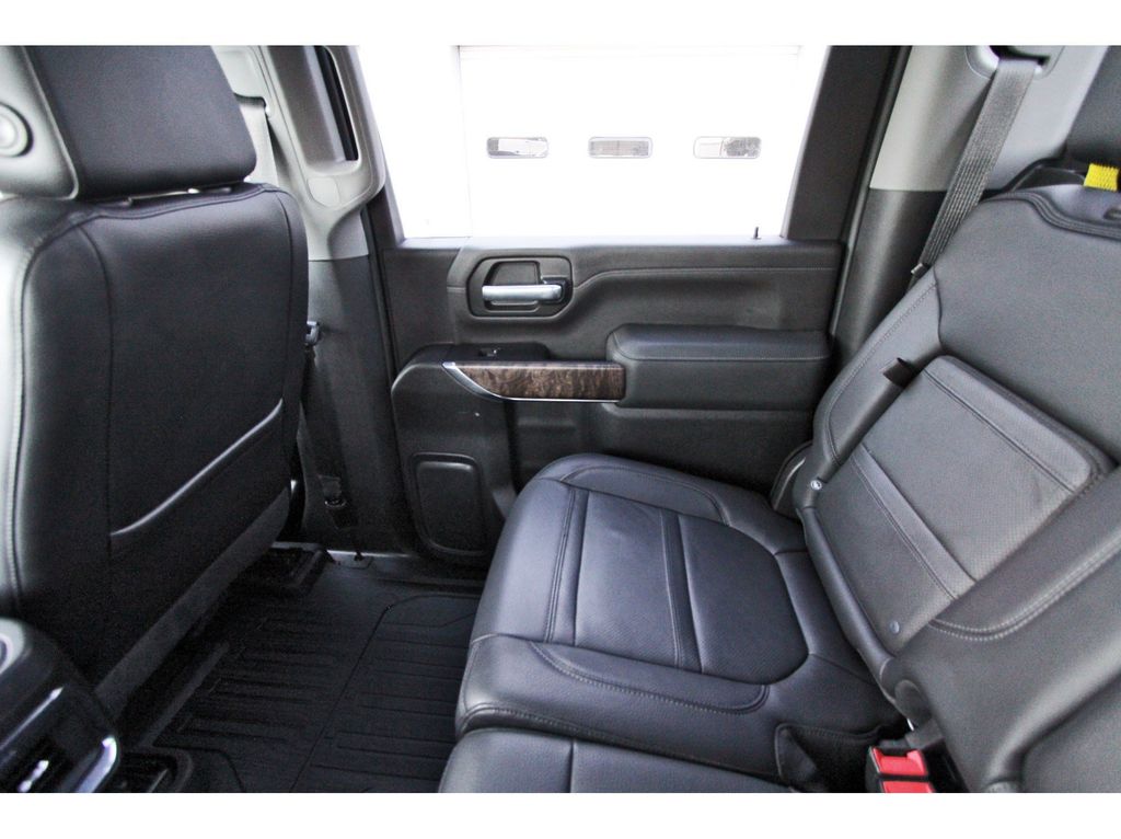 2022 GMC Sierra 2500HD Denali White at EAG Ford Navasota