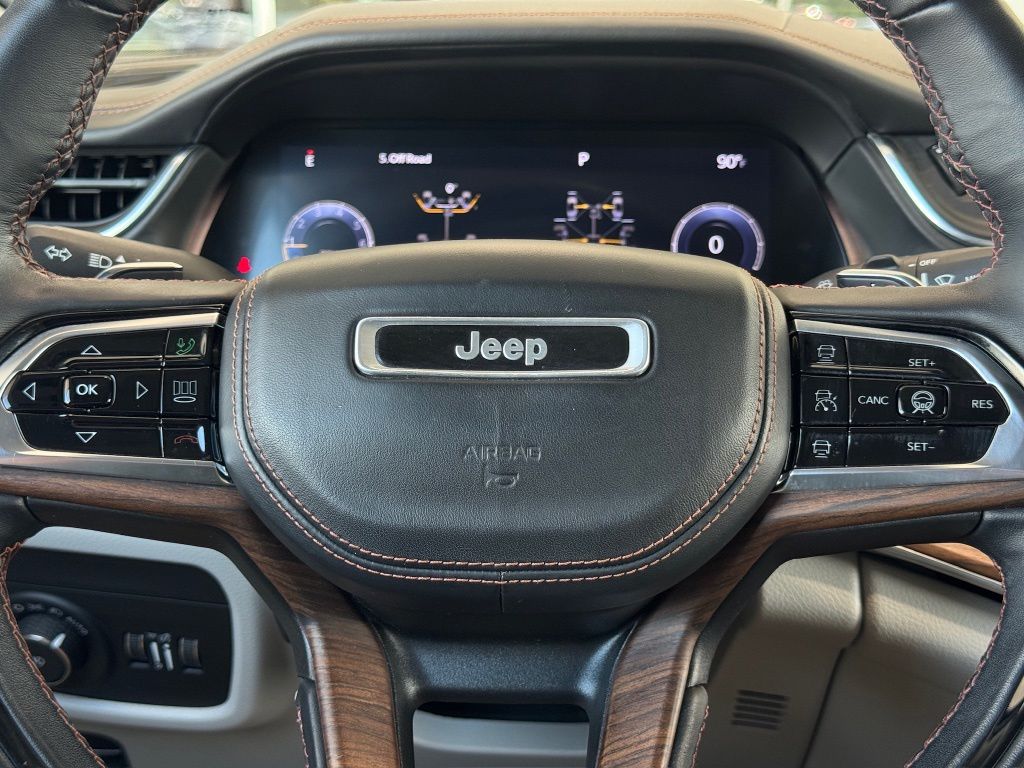 2023 Jeep Grand Cherokee L Summit White at Gullo Toyota