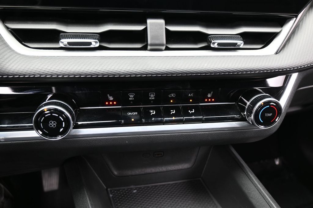 Used 2026 Mosaic Black Metallic Chevrolet LT image 21