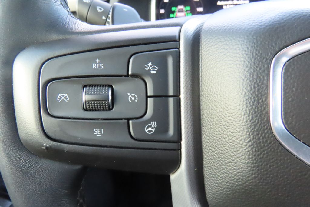 Thumbnail: 2023 GMC Sierra 1500 - 11