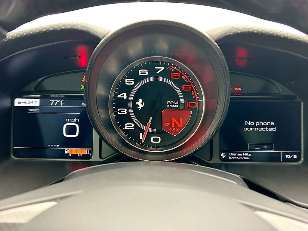 Thumbnail: 2019 Ferrari Portofino - 32