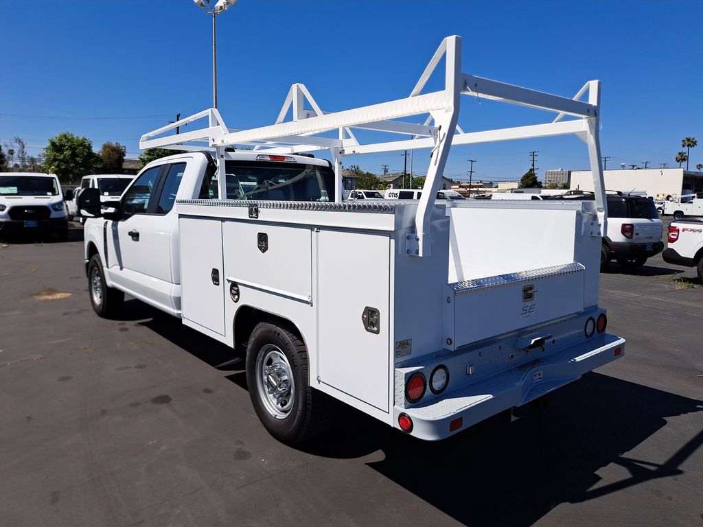 2025 Ford F-250 Super Duty XL