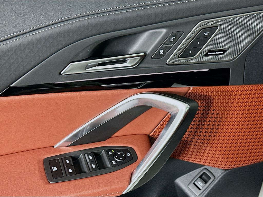 Thumbnail: 2026 BMW X2 - 20