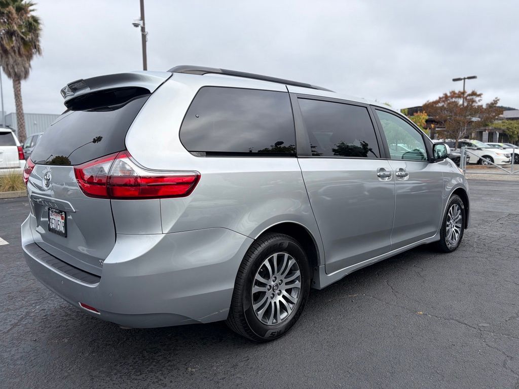 Used 2020 Toyota Sienna Van