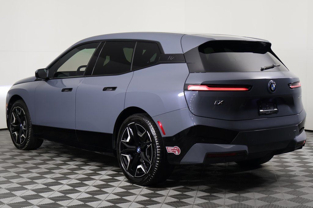 Thumbnail: 2024 BMW iX - 6