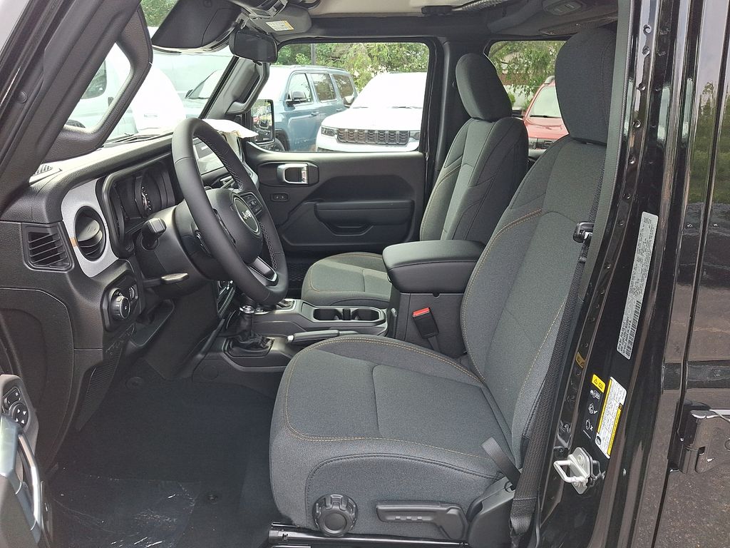 New 2026 Jeep Wrangler SUV