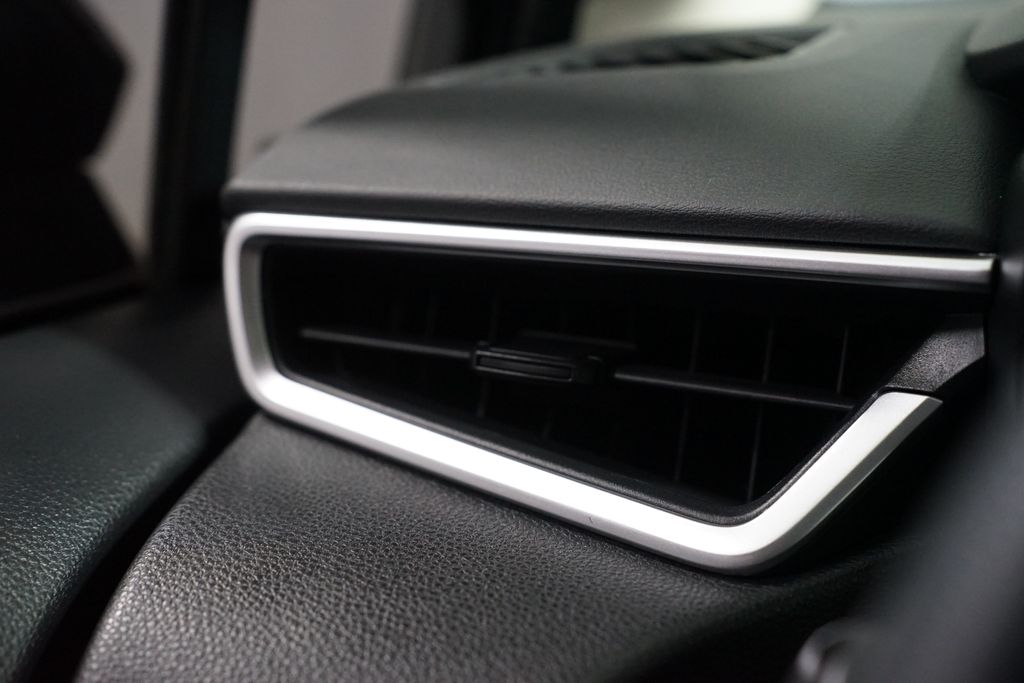 Thumbnail: 2022 Toyota Corolla - 22