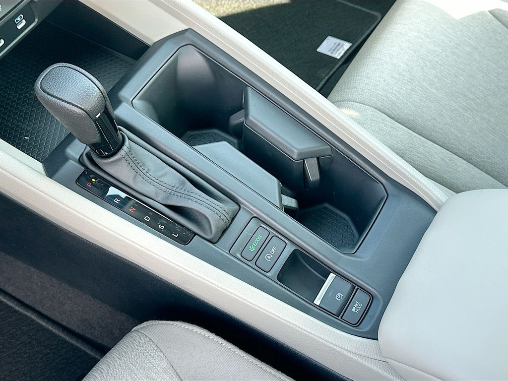2025 Honda Accord SE 14