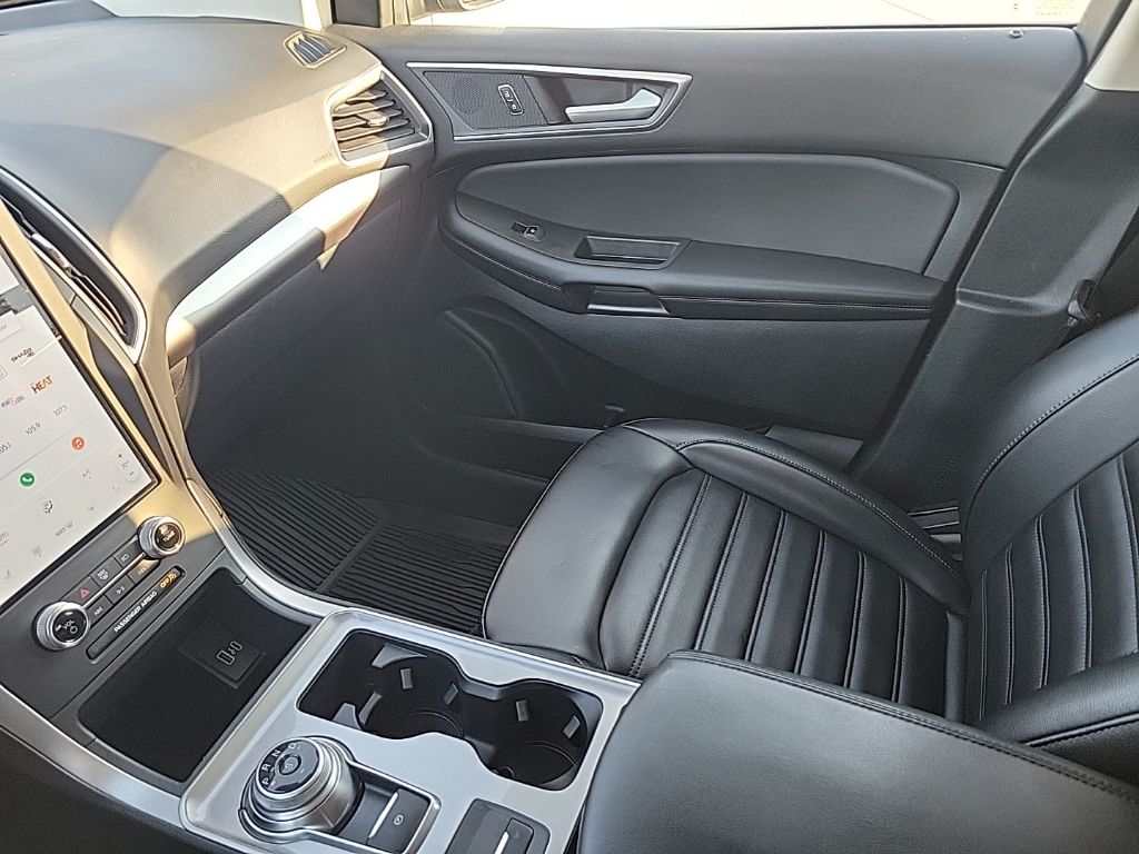 Used 2024 Ford Edge SUV