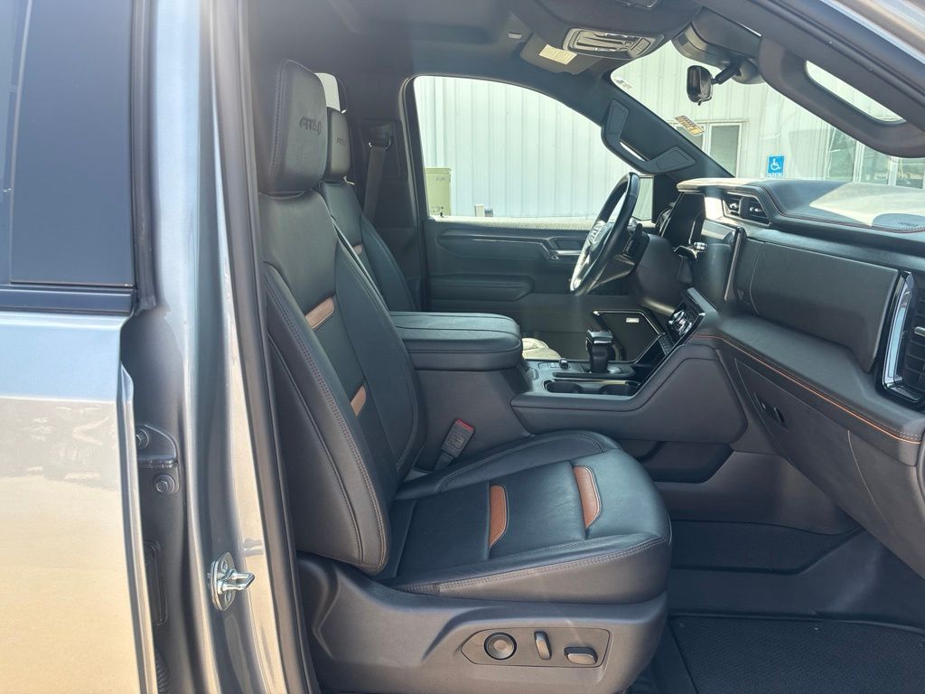 Used 2025 GMC Sierra 1500 Truck
