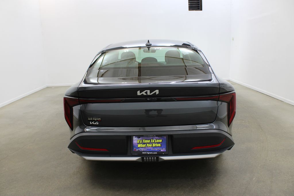 used 2025 Kia K4 car