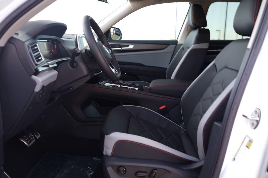 Thumbnail: 2026 Volkswagen Atlas - 6