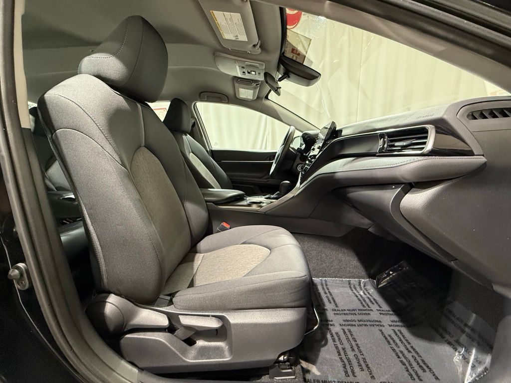 Thumbnail: 2023 Toyota Camry - 19