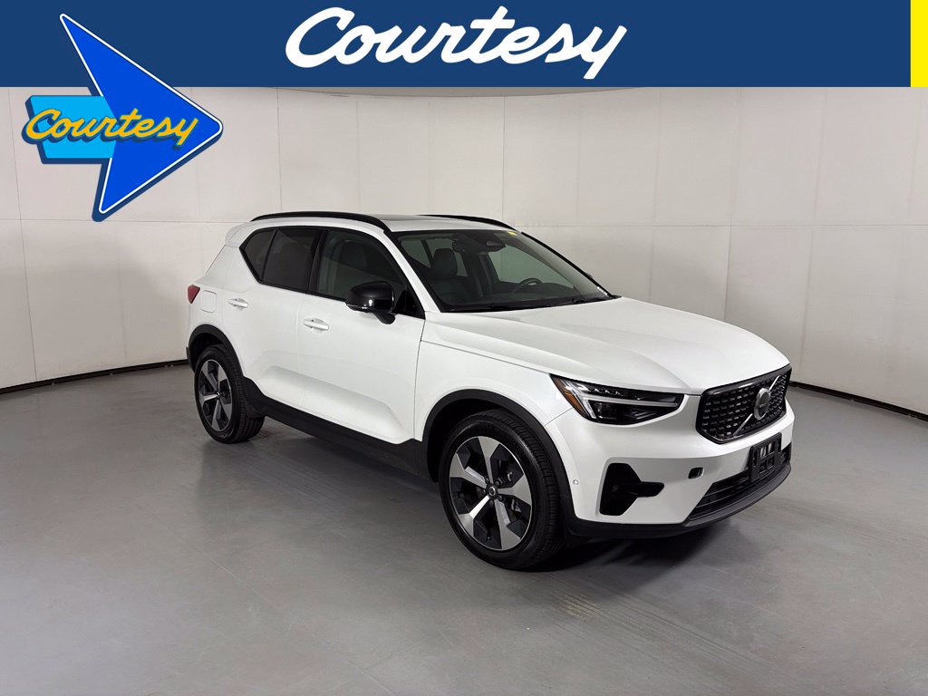 2026 Volvo XC40