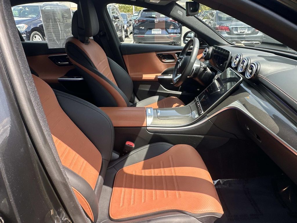 Thumbnail: 2023 Mercedes-Benz C-Class - 11