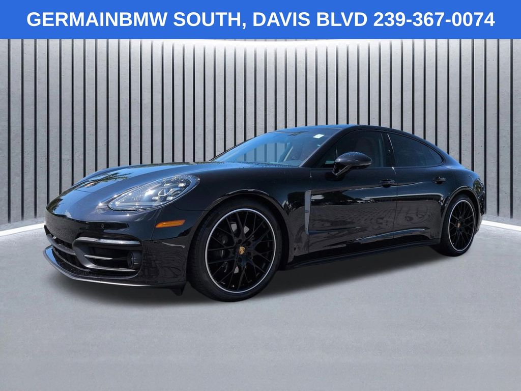 2023 Porsche Panamera Platinum Edition
