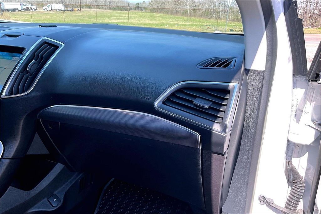 Used 2018 Ford Edge Titanium 4D Sport Utility