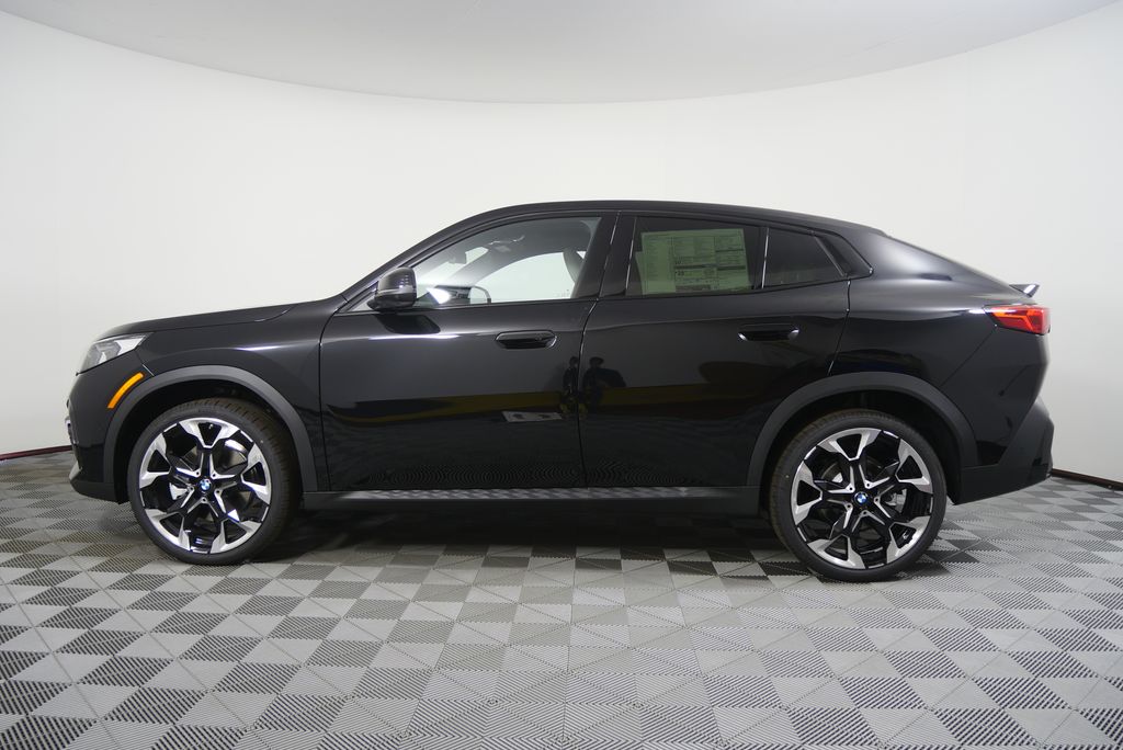 Thumbnail: 2026 BMW X2 - 6