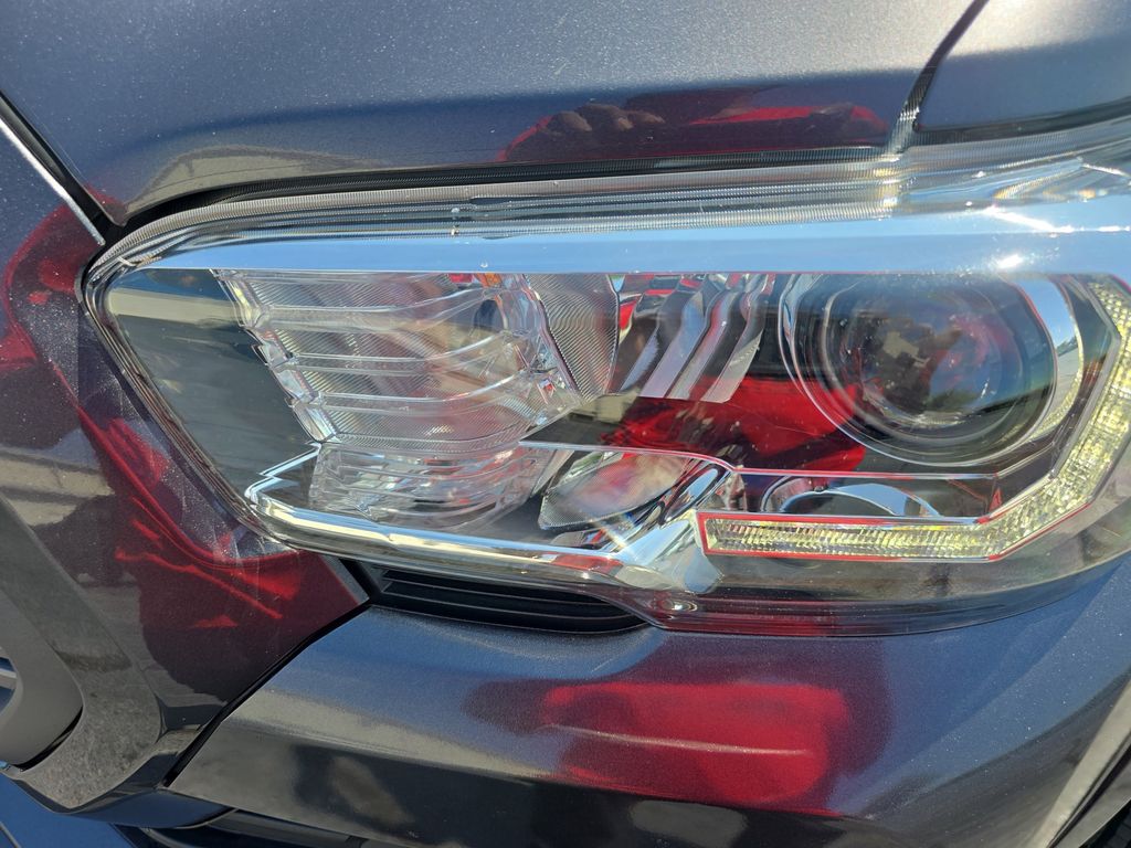 Used 2021 Toyota Tacoma Truck